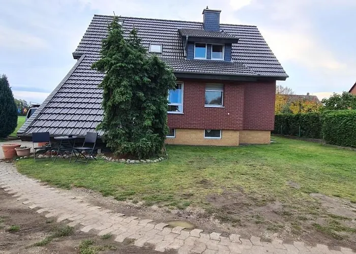 Querenhorst, Unterkunft am Feld